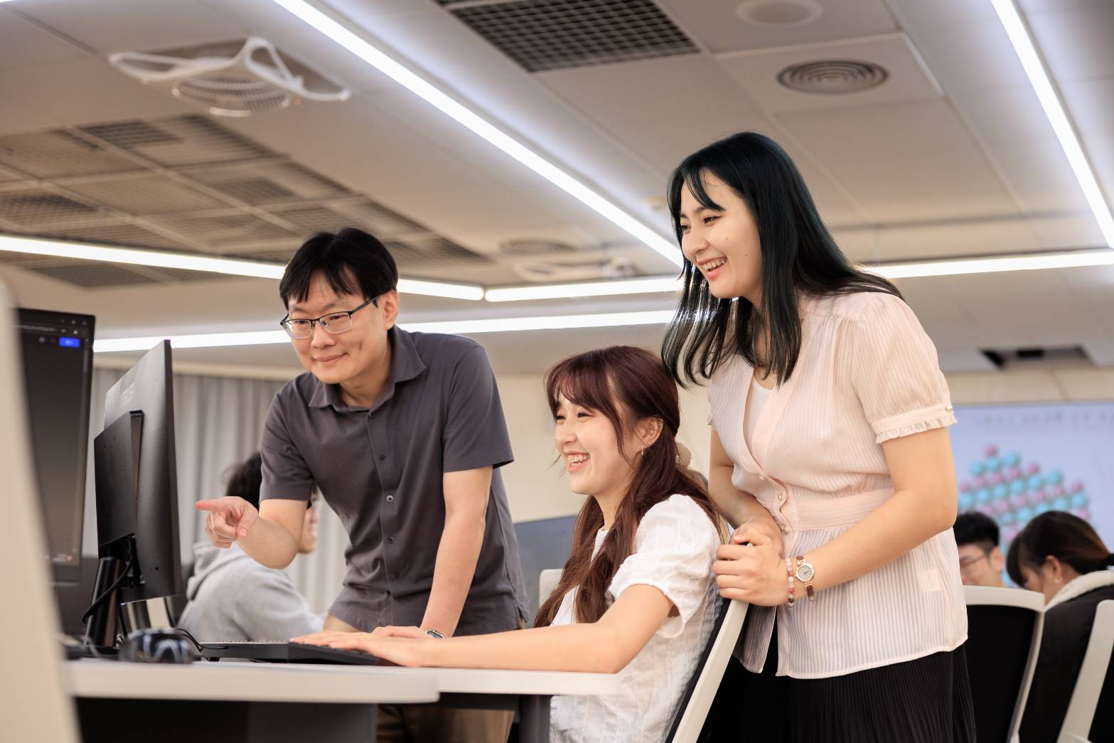 學士專業主視覺